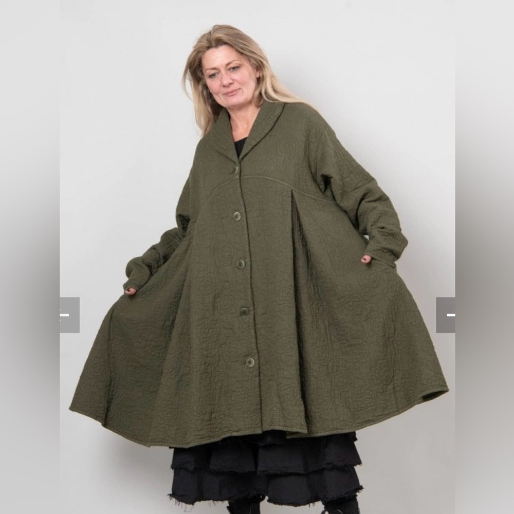 Privatsachen Materrier Avocado Oversized Coat